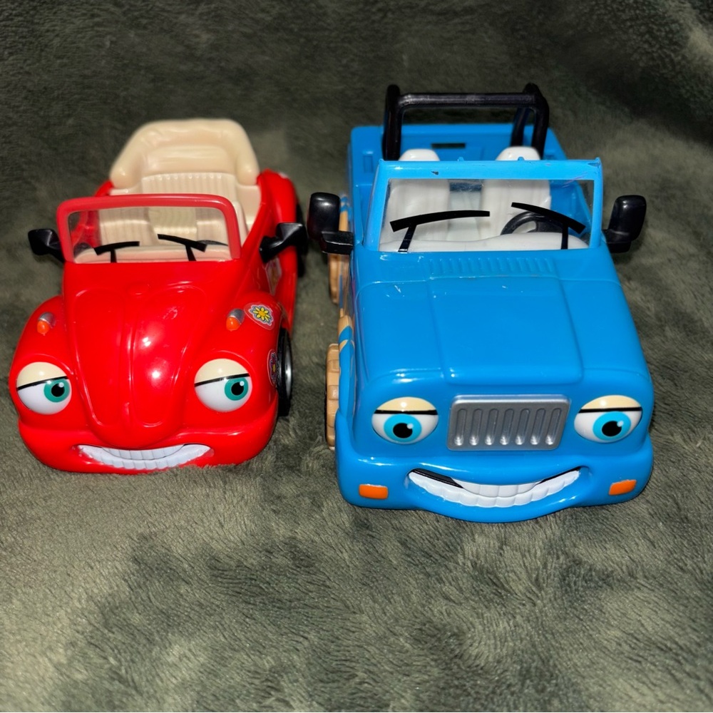Vintage Chevron Cars Rudy Ragtop #15 & Frankie 4-Wheeler #24 Toy Vehicle Lot